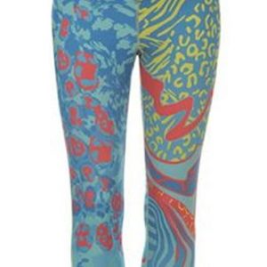 Wholesale Abstract Printed Capri for Women
